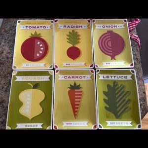 Crate and Barrel Appetizer plate/napkin set